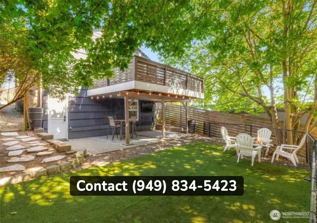 Photo 3 of Single family home for sale at 10015 Ashworth Ave N, Seattle, WA 98133 | MLS# NWM2546072 | Listing updated on 2026-06-26