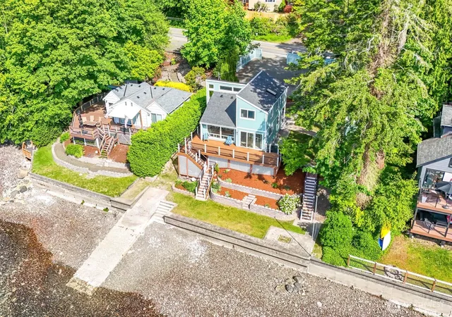 Photo 2 of Sale Pending at 18631 E State Route 106, Belfair, WA 98528 | MLS# NWM2546132 | Listing updated on 2026-10-02