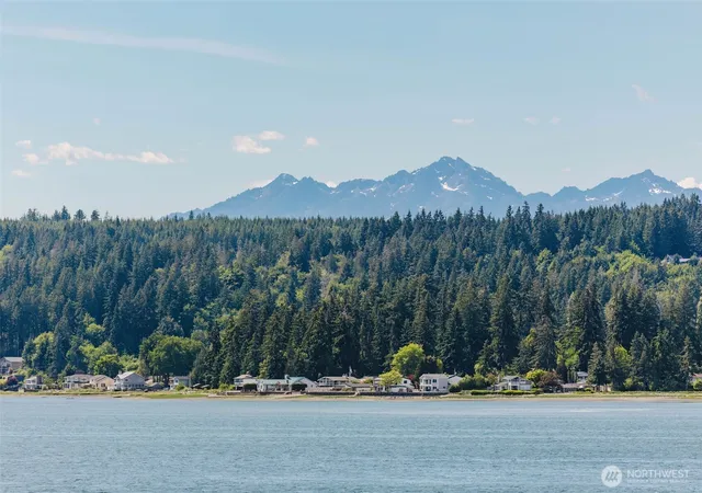 Photo 3 of Sale Pending at 18631 E State Route 106, Belfair, WA 98528 | MLS# NWM2546132 | Listing updated on 2026-10-02
