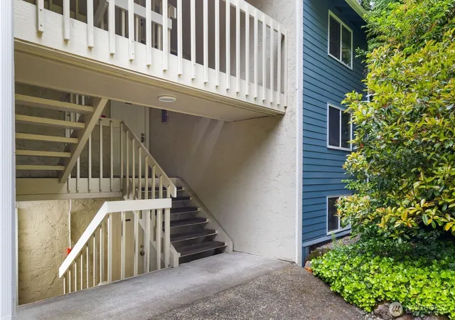 Photo 2 of Condo for sale at 9494 Redmond Woodinville Rd Ne #B102, Redmond, WA 98052 | MLS# NWM2546145 | Listing updated on 2026-09-22
