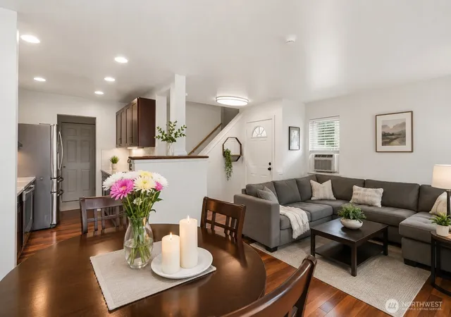 Photo 2 of Townhouse for sale at 17511 52nd Avenue W, Lynnwood, WA 98037 | MLS# NWM2546162 | Listing updated on 2026-10-01