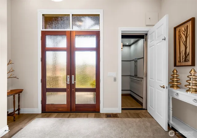 Photo 3 of Sale Pending at 1520 NW Lacamas Dr, Camas, WA 98607 | MLS# NWM2546170 | Listing updated on 2026-09-25