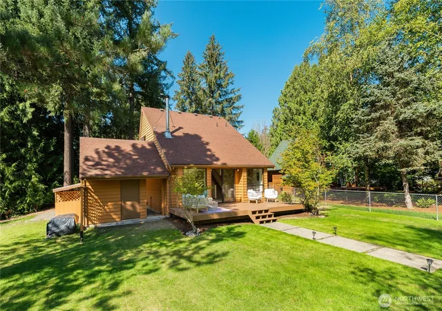 Photo 2 of Single family home for sale at 23927 Se 238th Street, Maple Valley, WA 98038 | MLS# NWM2546210 | Listing updated on 2026-09-19