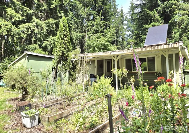 Photo 3 of Sale Pending at 32906 54th Avenue S, Roy, WA 98580 | MLS# NWM2546214 | Listing updated on 2026-09-22
