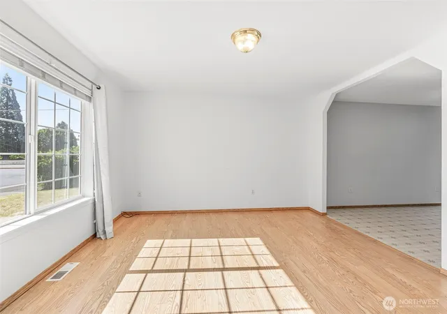 Photo 4 of Single family home for sale at 7608 NE 88th Avenue, Vancouver, WA 98662 | MLS# NWM2546247 | Listing updated on 2026-10-02