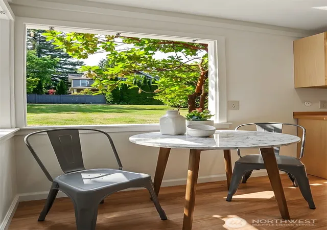 Photo 4 of Sale Pending at 8011 SE 57th Street, Mercer Island, WA 98040 | MLS# NWM2546264 | Listing updated on 2026-09-25