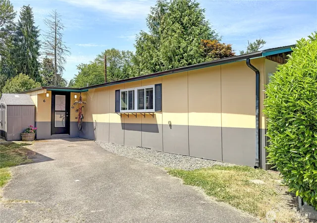 Photo 1 of Manufactured home for sale at 8730 206th Street Se #6, Snohomish, WA 98296 | MLS# NWM2546266 | Listing updated on 2026-10-01