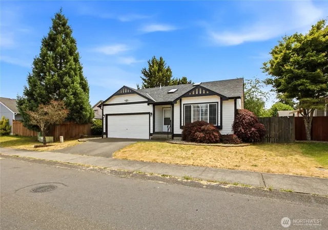 Photo 4 of Single family home for sale at 8418 201st Street E, Spanaway, WA 98387 | MLS# NWM2546269 | Listing updated on 2026-09-22