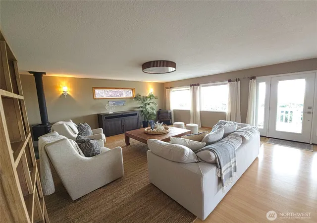 Photo 3 of Single family home for sale at 240 Stringtown Rd, Ilwaco, WA 98624 | MLS# NWM2546282 | Listing updated on 2026-09-22