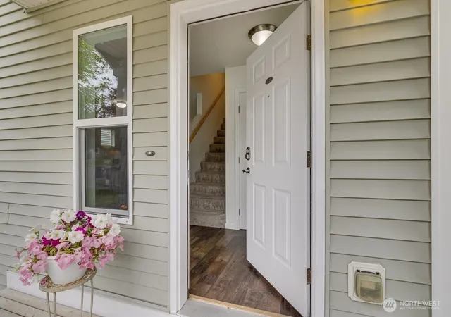 Photo 3 of Sale Pending at 2703 105th Avenue Se, Lake Stevens, WA 98258 | MLS# NWM2546288 | Listing updated on 2026-09-29
