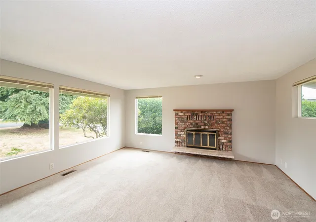 Photo 3 of Sale Pending at 860 Thornton Dr, Sequim, WA 98382 | MLS# NWM2546297 | Listing updated on 2026-09-25