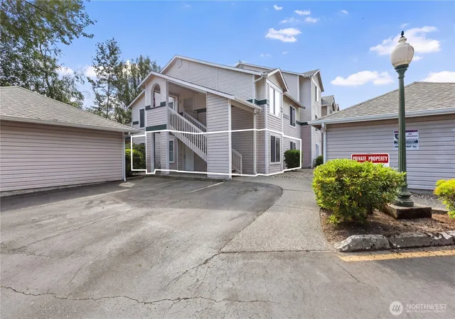 Photo 1 of Condo for sale at 11518 12th Avenue W #D101, Everett, WA 98204 | MLS# NWM2546315 | Listing updated on 2026-09-22