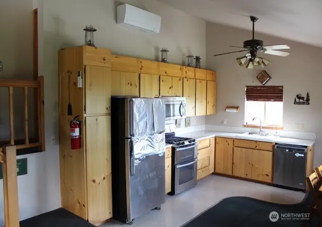 Photo 3 of Single family home for sale at 302 Davies Rd, Oroville, WA 98844 | MLS# NWM2546340 | Listing updated on 2026-09-22