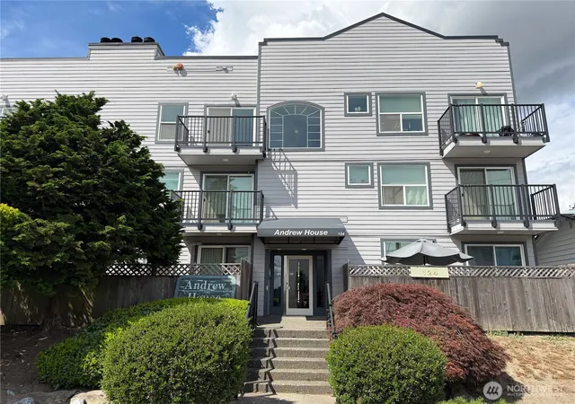Photo 1 of Condo for sale at 124 Southwest 154th St #302, Burien, WA 98166 | MLS# NWM2546377 | Listing updated on 2026-09-22
