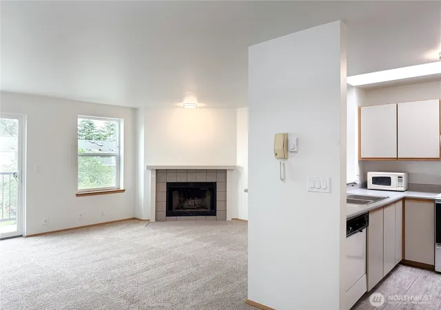 Photo 2 of Condo for sale at 124 Southwest 154th St #302, Burien, WA 98166 | MLS# NWM2546377 | Listing updated on 2026-09-22