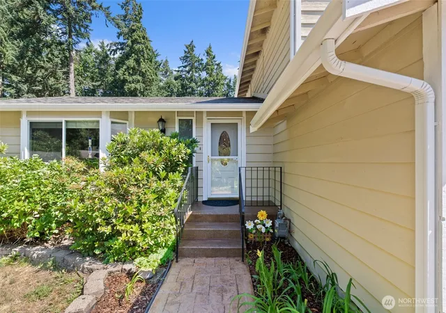 Photo 3 of Single family home for sale at 8538 48th Court Ne, Olympia, WA 98516 | MLS# NWM2546420 | Listing updated on 2026-09-22