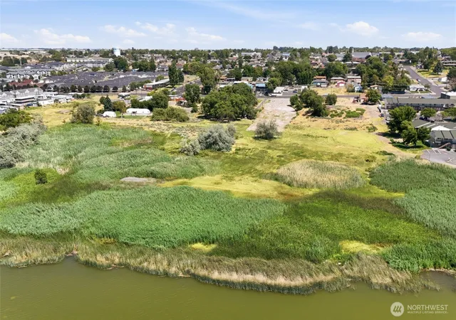Photo 3 of Land for sale at 1042 S Division St, Moses Lake, WA 98837 | MLS# NWM2546443 | Listing updated on 2026-09-22