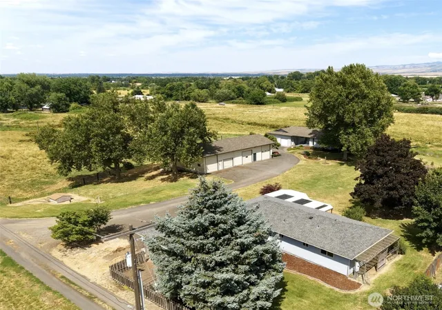 Photo 1 of Single family home for sale at 84903 & 84895 Lyle Ln, Milton Freewater, OR 97862 | MLS# NWM2546445 | Listing updated on 2026-09-22