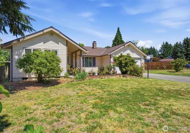 Photo 2 of Single family home for sale at 4424 30th Avenue Se, Lacey, WA 98503 | MLS# NWM2546458 | Listing updated on 2026-09-22