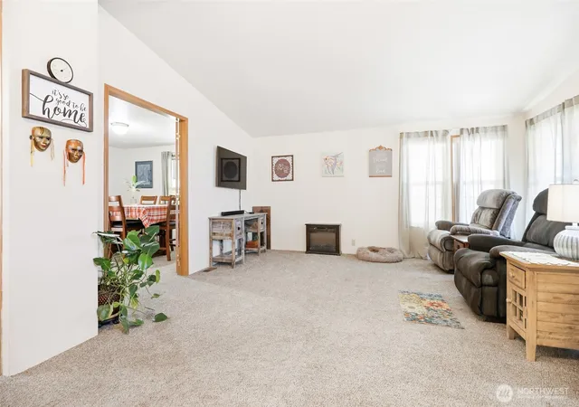 Photo 3 of Manufactured home for sale at 1346 Rancho Villa Dr, Walla Walla, WA 99362 | MLS# NWM2546484 | Listing updated on 2026-09-22