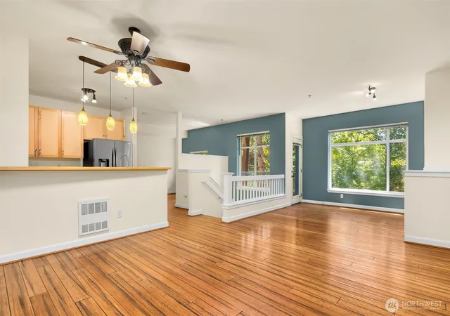 Photo 2 of Townhouse for sale at 7430 Newcastle Golf Clb Rd #8D, Newcastle, WA 98059 | MLS# NWM2546537 | Listing updated on 2026-10-02