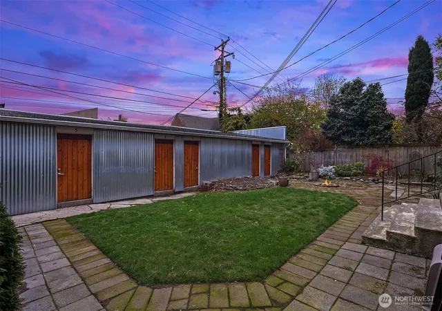 Photo 3 of Multi family home for sale at 315 N L St, Tacoma, WA 98403 | MLS# NWM2546564 | Listing updated on 2026-09-30