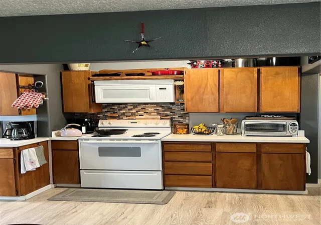 Photo 4 of Single family home for sale at 27407 West St, Ocean Park, WA 98640 | MLS# NWM2546590 | Listing updated on 2026-09-22