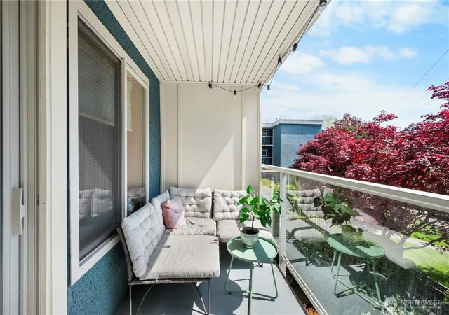Photo 2 of Condo for sale at 1730 Taylor Ave N #302, Seattle, WA 98109 | MLS# NWM2546628 | Listing updated on 2026-09-22