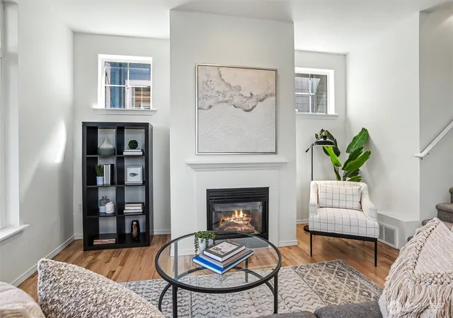 Photo 3 of Townhouse for sale at 4001 31st Avenue S, Seattle, WA 98108 | MLS# NWM2546634 | Listing updated on 2026-09-22