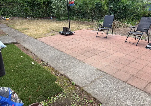Photo 2 of Multi family home for sale at 158 S 152nd Street, Burien, WA 98148 | MLS# NWM2546650 | Listing updated on 2026-09-22