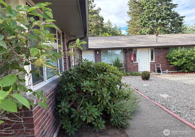 Photo 3 of Multi family home for sale at 158 S 152nd Street, Burien, WA 98148 | MLS# NWM2546650 | Listing updated on 2026-09-22