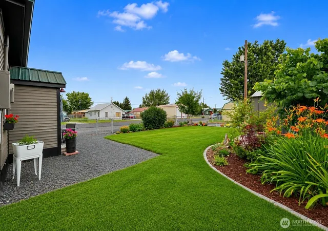 Photo 3 of Single family home for sale at 124 N 3rd Street, Coulee City, WA 99115 | MLS# NWM2546667 | Listing updated on 2026-09-22