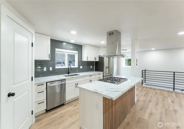 Photo 4 of Single family home for sale at 607 244th Street SW, Bothell, WA 98021 | MLS# NWM2546758 | Listing updated on 2026-09-30