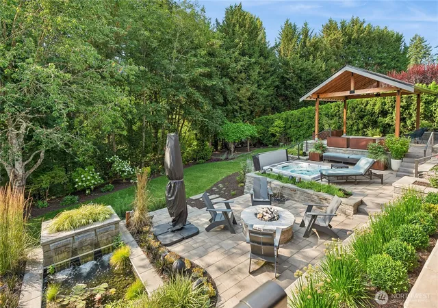 Photo 2 of Single family home for sale at 4405 229th Place Se, Sammamish, WA 98075 | MLS# NWM2546829 | Listing updated on 2026-09-22