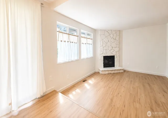 Photo 3 of Condo for sale at 12716 NE 120th Street #H3, Kirkland, WA 98034 | MLS# NWM2546836 | Listing updated on 2026-09-25