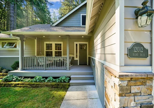Photo 4 of Single family home for sale at 12012 Sound Dr, Anderson Island, WA 98303 | MLS# NWM2546864 | Listing updated on 2026-09-26