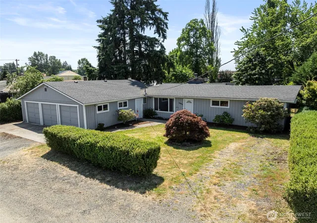 Photo 1 of Sale Pending at 2004 Earl St, Centralia, WA 98531 | MLS# NWM2546867 | Listing updated on 2026-09-24