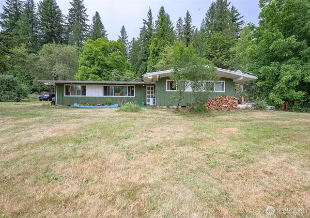 Photo 2 of Single family home for sale at 4634 365th Avenue Se, Fall City, WA 98024 | MLS# NWM2546870 | Listing updated on 2026-09-22