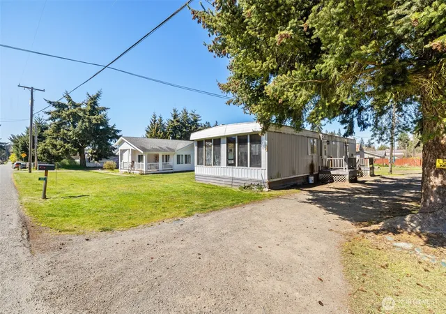 Photo 2 of Manufactured home for sale at 40 & 30 Marsden Rd, Port Angeles, WA 98362 | MLS# NWM2546968 | Listing updated on 2026-10-18