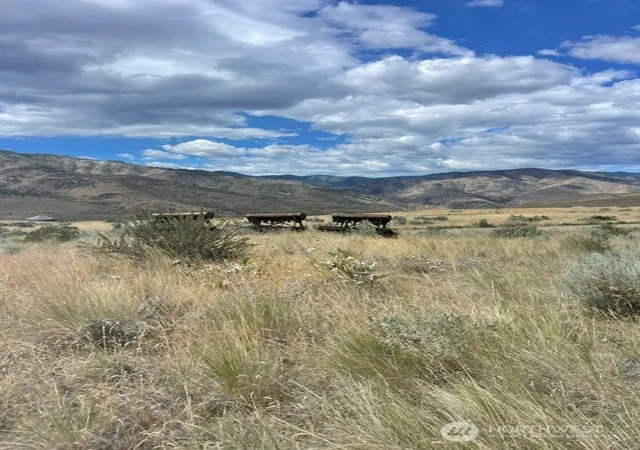 Photo 2 of Land for sale at 410 Lot 2 Bill Shaw Rd, Pateros, WA 98846 | MLS# NWM2546977 | Listing updated on 2026-09-22