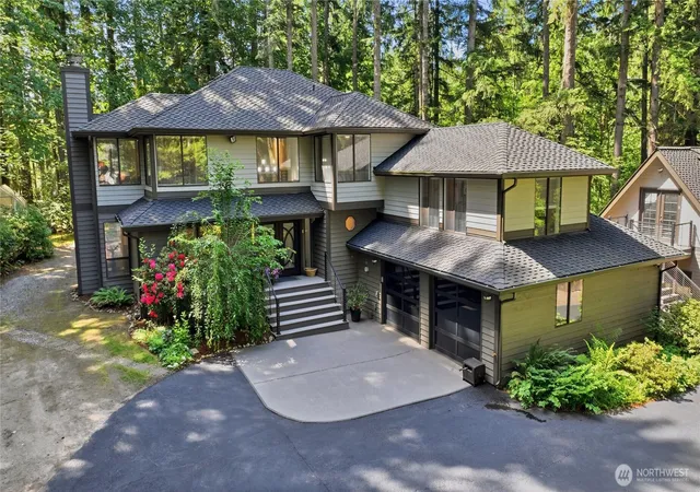Photo 1 of Single family home for sale at 22429 Se 329th Street, Black Diamond, WA 98010 | MLS# NWM2546982 | Listing updated on 2026-09-30
