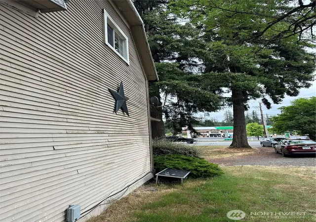 Photo 14 of Single family home for sale at 20327 Old Hwy 99 SW, Centralia, WA 98531 | MLS# NWM2547010 | Listing updated on 2026-09-22