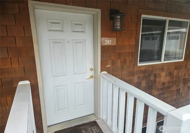 Condo for sale at 1515 Ocean Beach Blvd #202, Long Beach, WA 98631 | MLS# NWM2547044