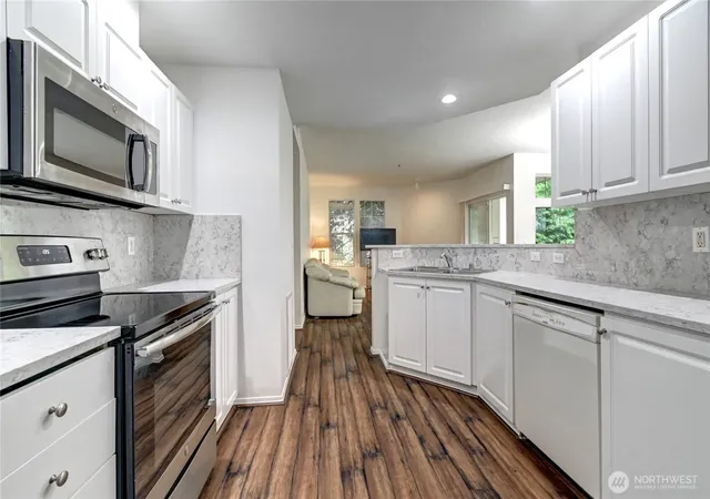 Photo 3 of Condo for sale at 2174 Newport Way Nw #4-6, Issaquah, WA 98027 | MLS# NWM2547057 | Listing updated on 2026-10-02