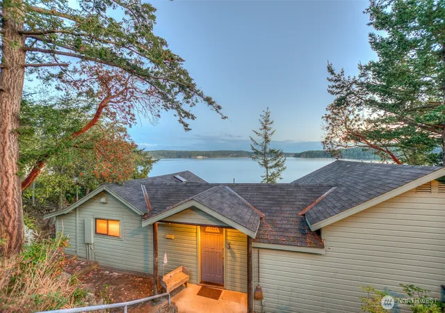Photo 2 of Single family home for sale at 8278 Orcas Rd, Orcas, WA 98280 | MLS# NWM2547128 | Listing updated on 2026-09-22