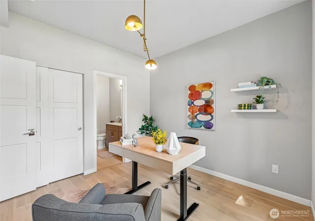 Photo 4 of Townhouse for sale at 12120 76th Way NE #2, Kirkland, WA 98034 | MLS# NWM2547133 | Listing updated on 2026-09-22