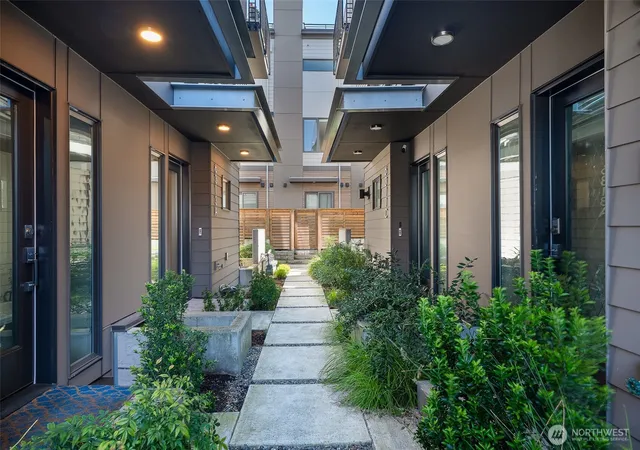 Photo 3 of Townhouse for sale at 6313 9th Avenue Ne #A, Seattle, WA 98115 | MLS# NWM2547136 | Listing updated on 2026-09-28