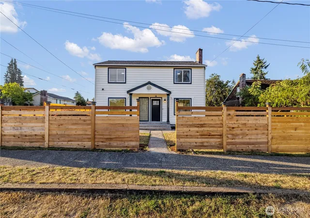 Photo 3 of Single family home for sale at 3202 South 66th St, Tacoma, WA 98409 | MLS# NWM2547154 | Listing updated on 2026-09-26