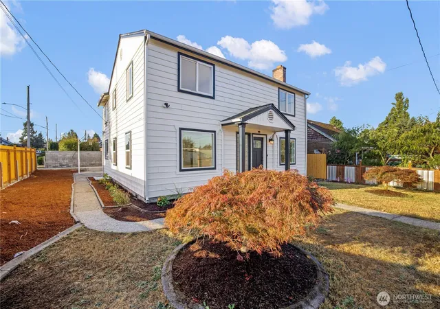 Photo 3 of Single family home for sale at 3202 South 66th St, Tacoma, WA 98409 | MLS# NWM2547154 | Listing updated on 2026-09-26