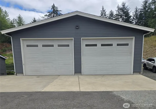 Photo 2 of Manufactured home for sale at 25918 158th Street Ct E, Buckley, WA 98321 | MLS# NWM2547159 | Listing updated on 2026-10-01